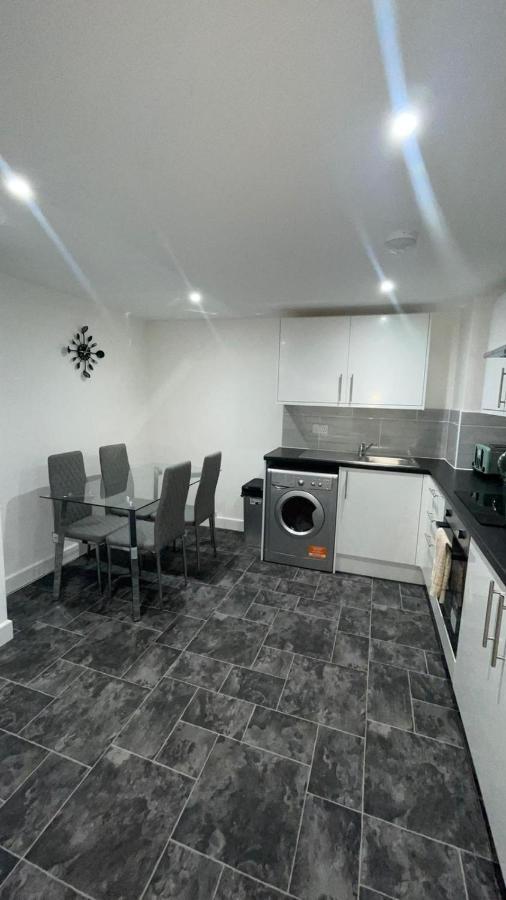 2 Bed Room Luxury Apartment In Old Kent Road London Londres Exterior foto